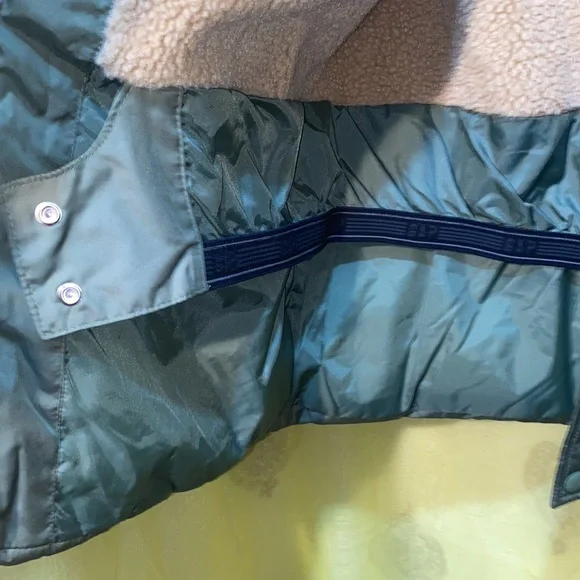 BOYS GAP KIDS COLD-CONTROL WATER RESISTANT OLIVE GREEN BOMBER JACKET SZ XL
